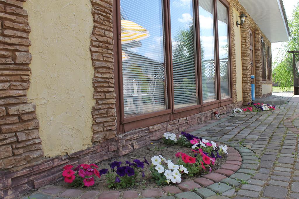 Usadba Slavnaya Hotell Mukhavets Rom bilde